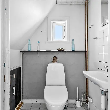 6765-allinge-sdr-strandvej-34 度假居 阿灵厄