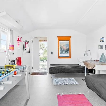 6765-allinge-sdr-strandvej-34 度假居 *