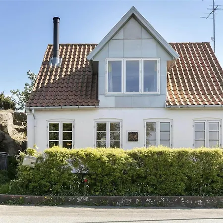 6765-allinge-sdr-strandvej-34 度假居 *